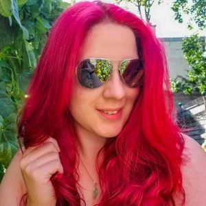 Meet your Posher, Livia